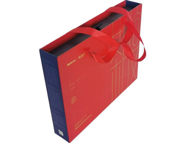 Premium gift bag